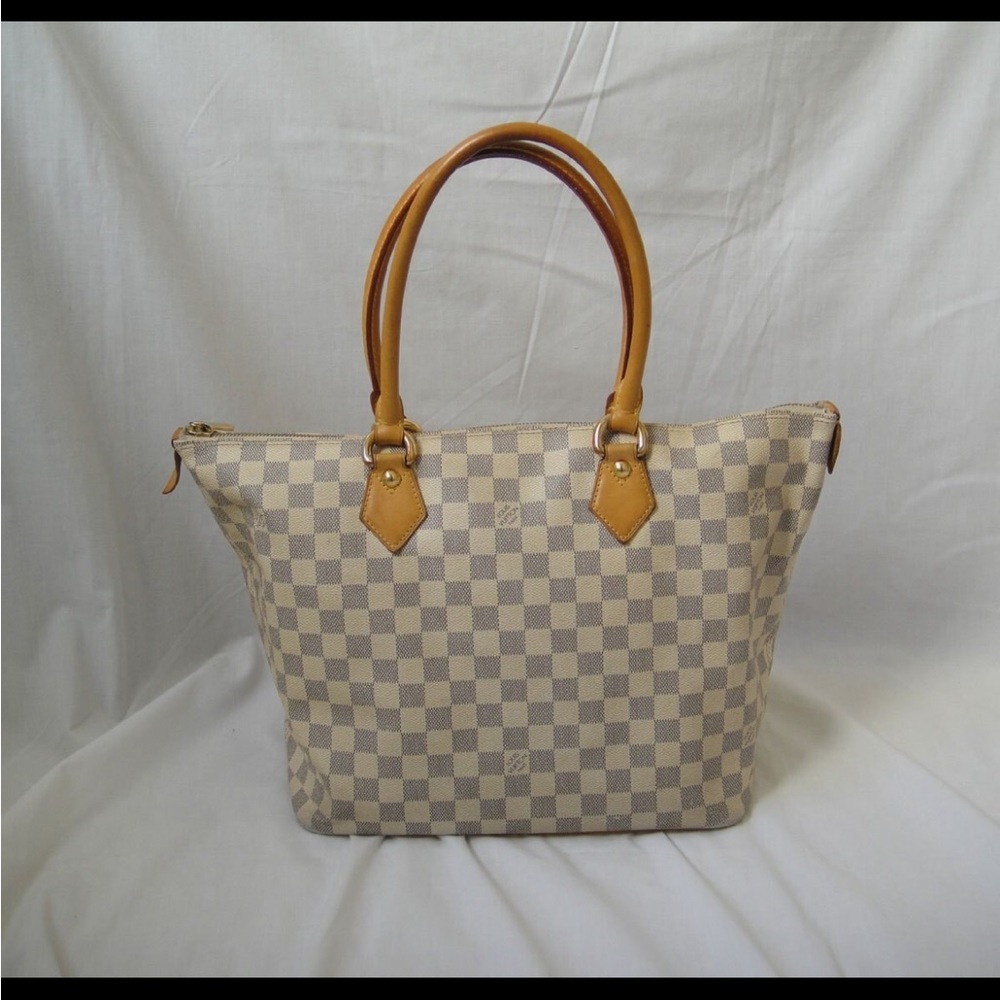 Louis Vuitton Damier Saleya zipper shoulder tote, Well loved MM great starter